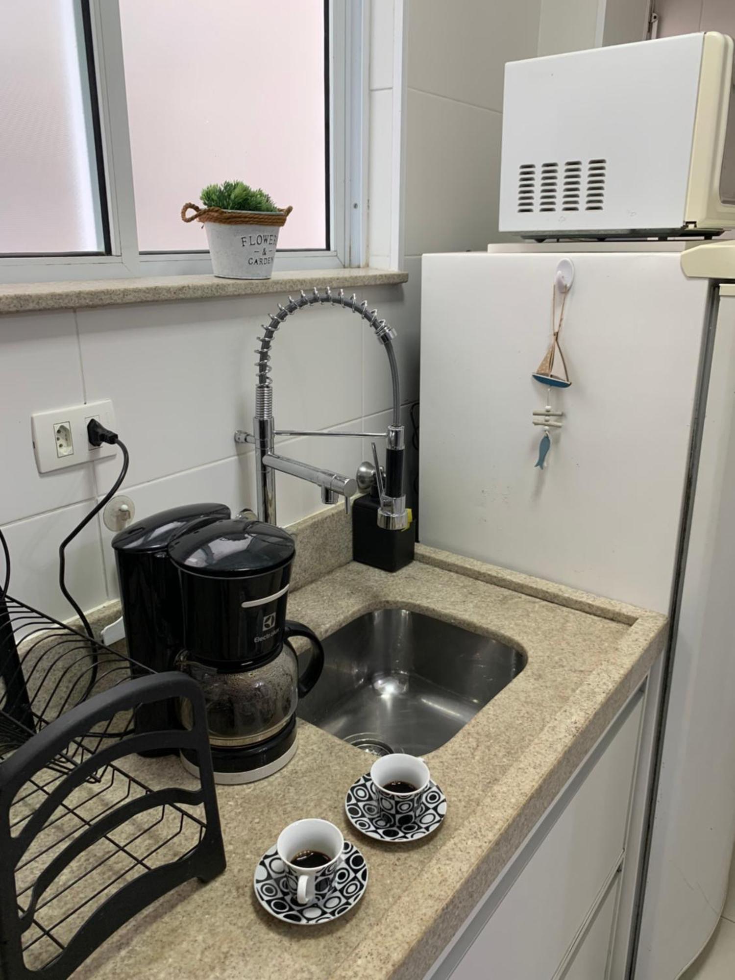 Apartamento Em Santos No Gonzaga Em Frente A Praia Exterior foto